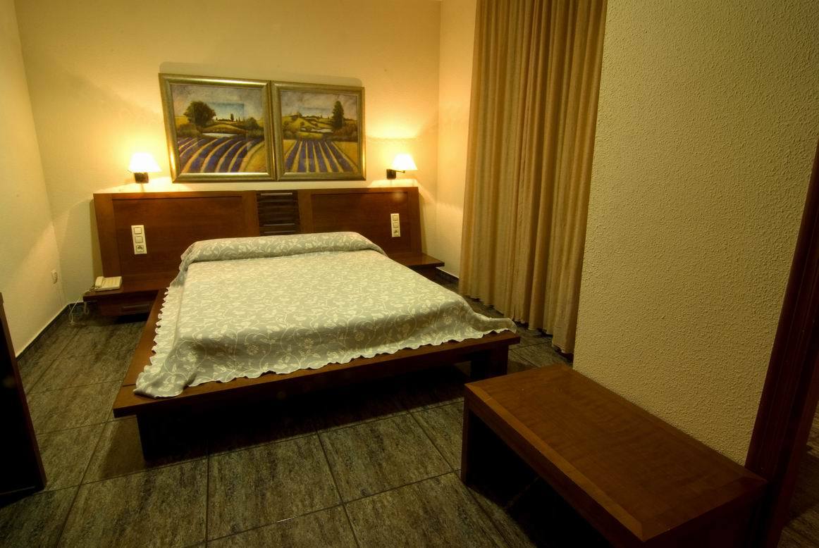 Hotel Rioja Benisanó Kamer foto